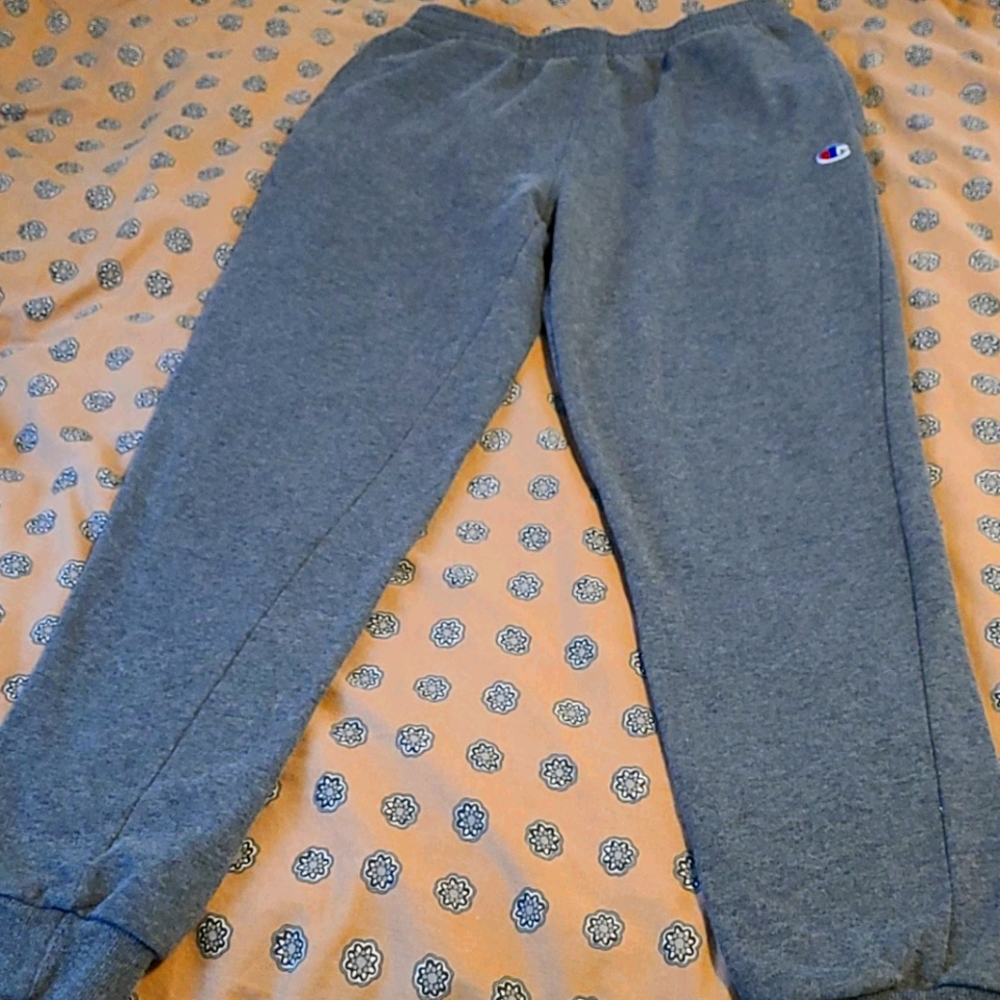 Champion Charcoal Gray Sweatpants youth XL